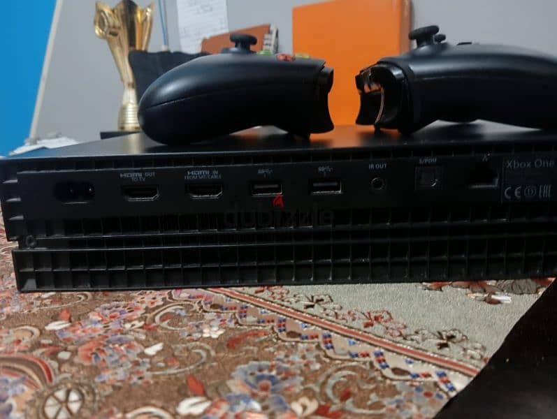x box one x 3
