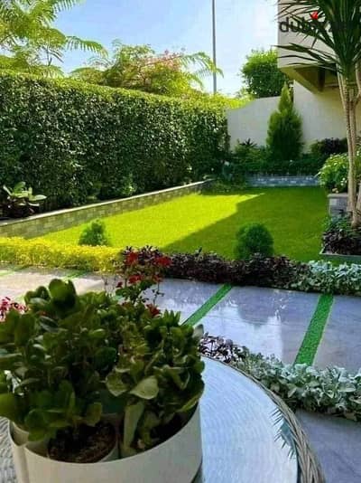 The best investment opportunity in Sarai Compound: Studios at half price in a fully built, integrated compound, minutes from Madinaty and Fifth Settle