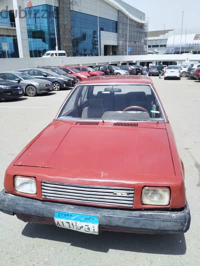 مازدا 323 1982