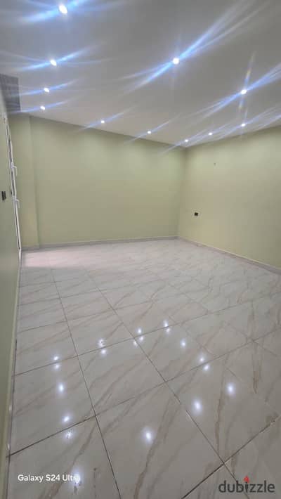 For sale in my city B12 second floor area 140m total old contract clear marine orientation