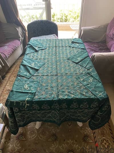 مفرش طاولة تطريز سوري