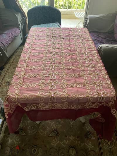 مفرش طاولة تطريز سوري