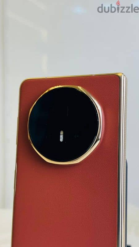 Honor Magic v5 6