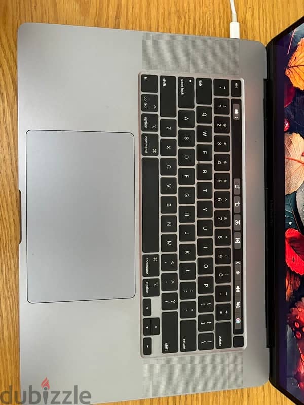 Apple MacBook Pro 16-inch (2019) – Core i7 3