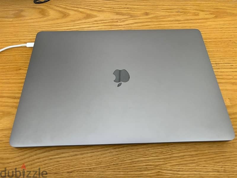 Apple MacBook Pro 16-inch (2019) – Core i7 5