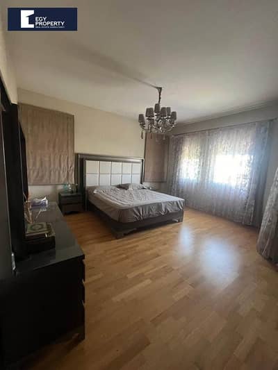 باطلالة خيالية شقة متشطبة بالكامل جاهزة للسكن للبيع في Uptown Cairo - المقطم