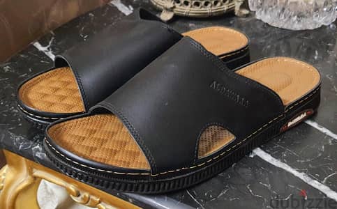 سليبر جلد طبيعى رجالى مقاس ٤٦