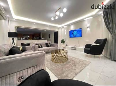 Furnished apartment for daily or monthly rent in Sheikh Zayed, a prestigious location in Beverly Hills.