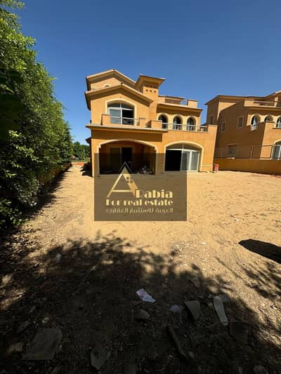 فيلا مستقلة للبيع في Dyar Compound – بجوار الجامعة الأمريكية