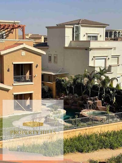 ممنوع الوسطاء فيلا ريسيل في ميفيدا استلام فوري متشطبه بالتكييفات برايم لوكيشن