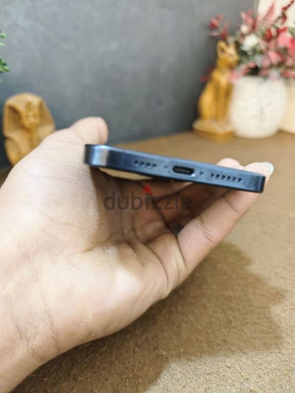 iPhone 15 Pro Max 2
