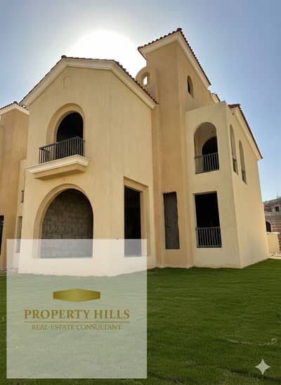 For Sale Standalone Villa 150 sq min Sarai New Cairo Compound ready to move 3 Bedrooms near the New Administrative Capital and Madinaty