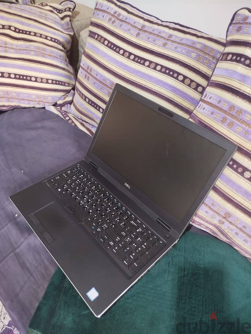 Dell Precision 7530 1