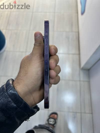 14 برو ماكس