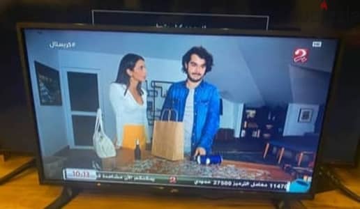 شاشه جاك 43 بوصه عاديه كسر زيرو متفتحتش ومغيرتش حاجه