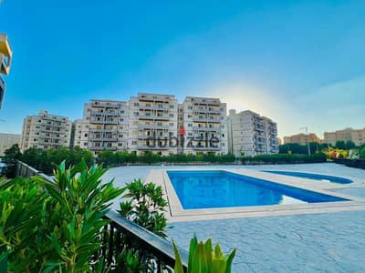 Apartment for sale immediate receipt شقة 80م استلام فوري جنب  دقائق من الأهرامات والمتحف الكبير في قلب المربع الذهبي