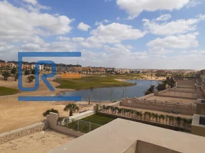 تاون هاوس للبيع  فى جولف فيوز - صف ثاني على الجولف