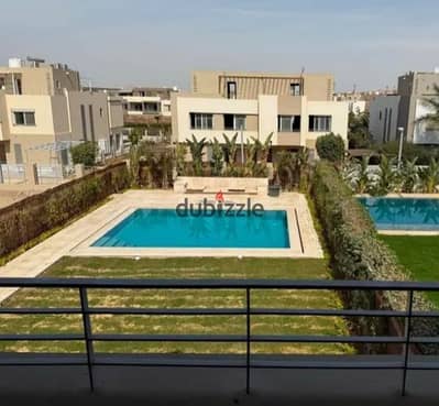 فيلا مستقله للبيع بموقع مميز في قلب اسكندريه داخل كمبوند بالم هيلز اسكندريه ( Palm Hills Alexandria )بجوار كارفور استلام خلال شهور