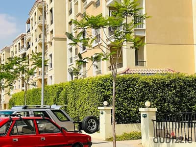 ب خصم نص السعر امتلك شقهبمساحه 131 متر 3غرف برايم لوكيشن في القاهره الجديده ب القرب من الشروق و المستقبل سيتي