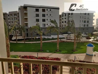 lowest price apartment With installments , ready to move in compound hyde park ready 168m best down payment in fifth settlement new cairo3