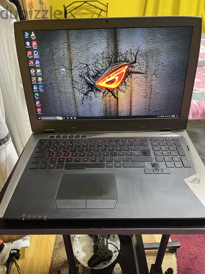 كرت شاشة gtx 1080 بس ديسك توب مش موبيل  وشاحن 350 واط منASUs g701 vik