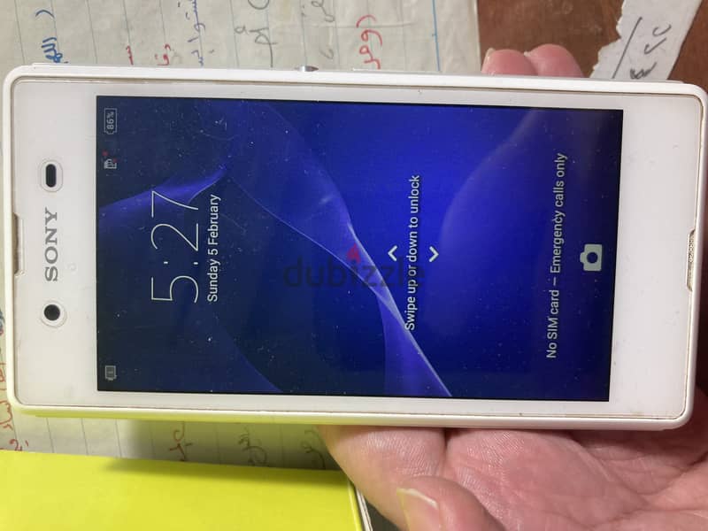 Sony e3 barely new 3