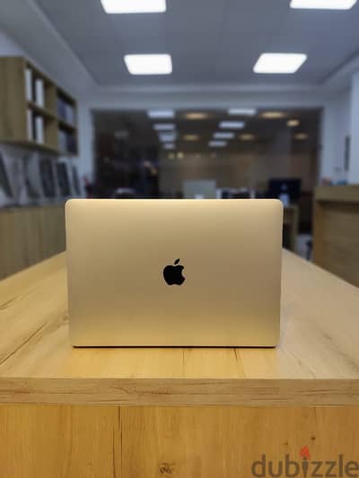 Macbook Pro 13 inch 2020 ( i7 - 16 - 500 )