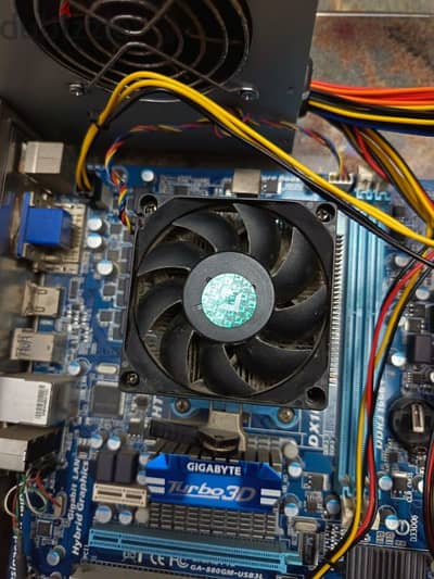 معالج amd fx 4100 بالمروحه