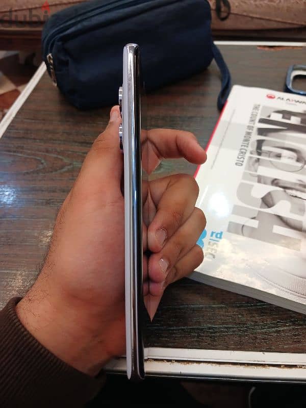 Redmi Note 14 Pro 4