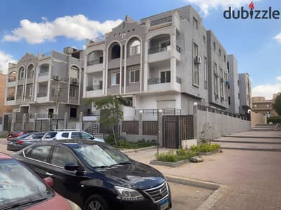 For Sale by Owner – Premium Rooftop Apartment in the Heart of Sheikh Zayed (8th District)