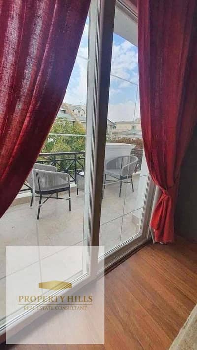 بجاردن i villa  بالسعر القديم جاهزه للاستلام فورا تشطيب كامل 4 غرف + ناني روم