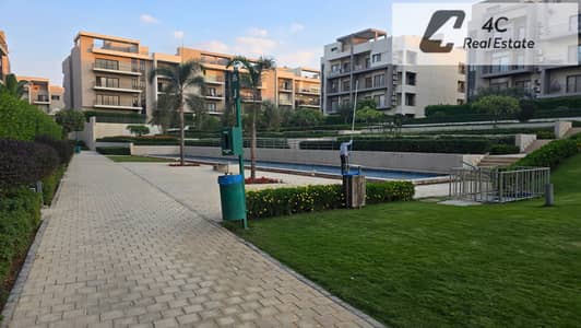 بأقل من سعر السوق بنتهاوس بمساحة ٢٠٧ م استلام فورى فيو لاند سكيب للبيع في المراسم، فيفث سكوير، القاهرة الجديدة