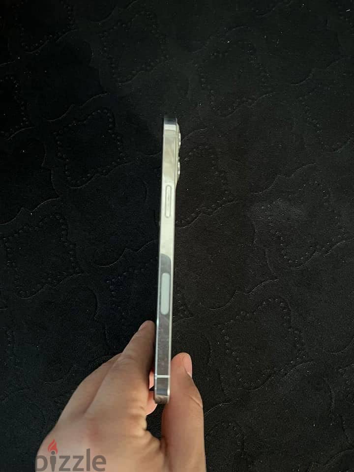 Iphone 12 pro max 1