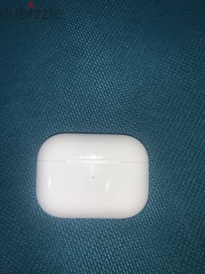 Airpods pro 2 2nd generation - type C - Used like new with case