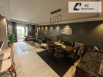 للبيع باقل سعر شامل club house  في الكمبوند شقه تشطيب كامل بكمبوند ذا سكوير بتقسيمه مميزه open view جاهزه للمعاينه