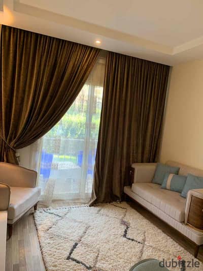 Furnished apartment for daily or monthly rent in Sheikh Zayed, very special location next to Arkan Mall