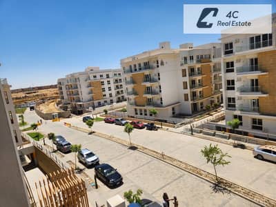 Apartment for sale 173 sqm resale lowest price in the market 3 bedrooms prime location ready to move in Mountain View iCity
