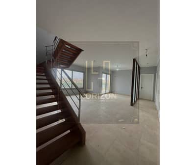 اقل  سعر بنتهاوس 3غرف نص مفروش للايجار في فيلدج جيت بالم هيلز التجمع الخامس penthouse rent Village Gate