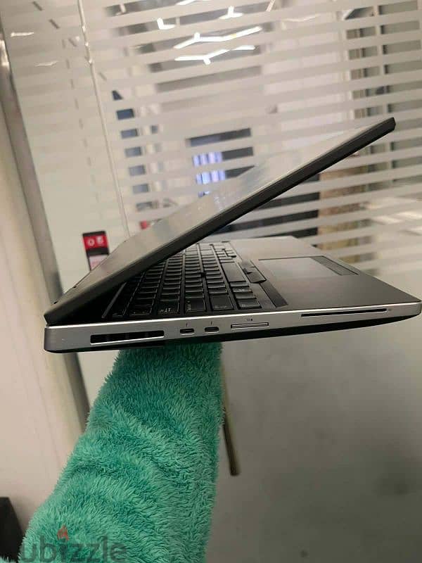 Dell precision 7540 2