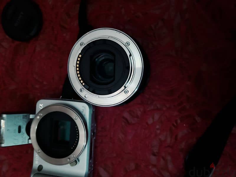 Sony mirrorless camera NEx-3 1
