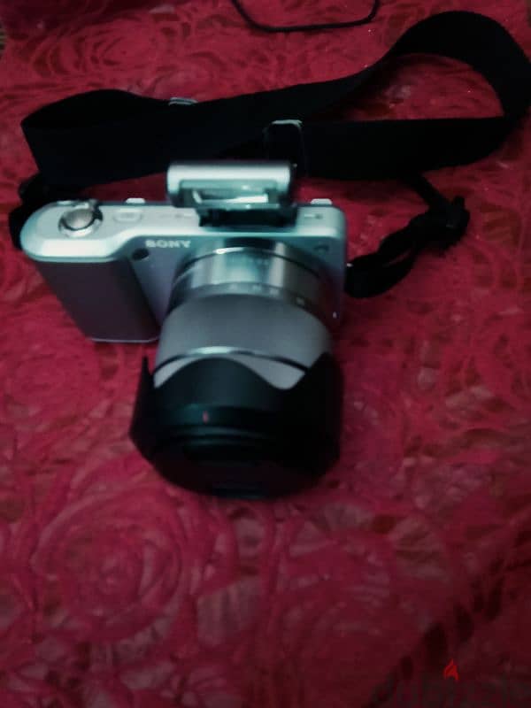 Sony mirrorless camera NEx-3 7
