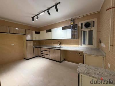 شقة للايجار 240 م الحى التاسع 4 غرف الشيخ زايد على وصلة دهشور 240 Apartment for Rent in 9th District – Sheikh Zayed