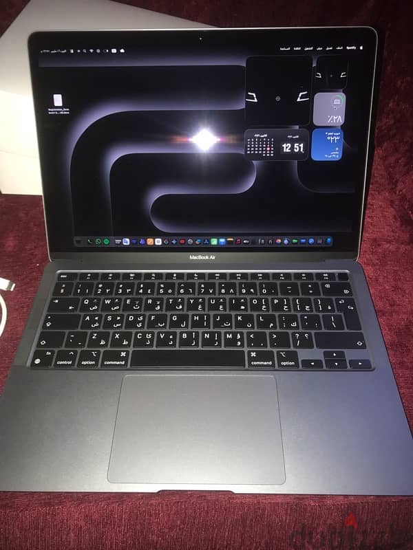 MacBook M1 1