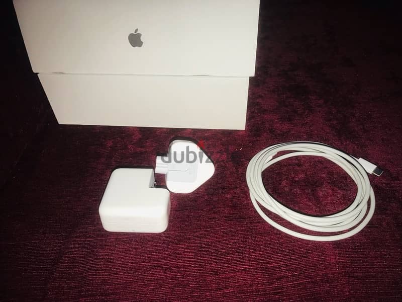 MacBook M1 6