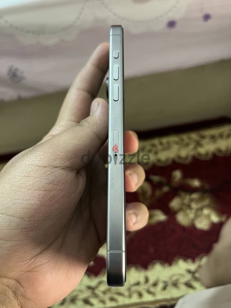 iPhone 15 pro max 2