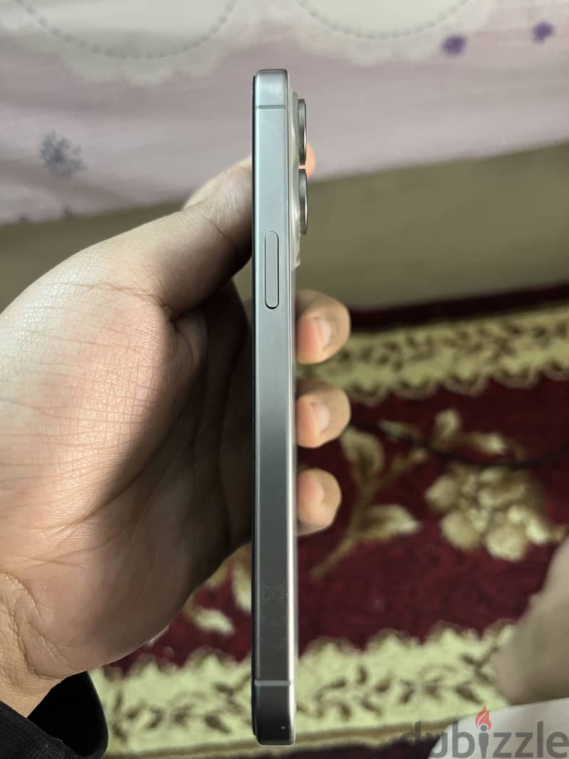 iPhone 15 pro max 5
