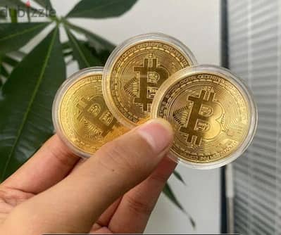 ميدالية ذهبية بيتكوين