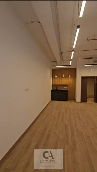 Administrative office for rent, 120 sq m, ground floor, in District 5 - finished with air conditioning - Fifth Settlement