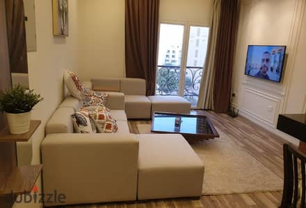 ستوديو لايجار مفروش  بالكامل الترا مودرن جاهز لسكن  فى Hyde Park  فيو مفتوح