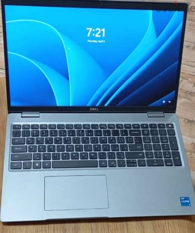 Dell Latitude 5520 i5 8+8 جيل 11 / رام  / SSD 512 / حالة ممتازة